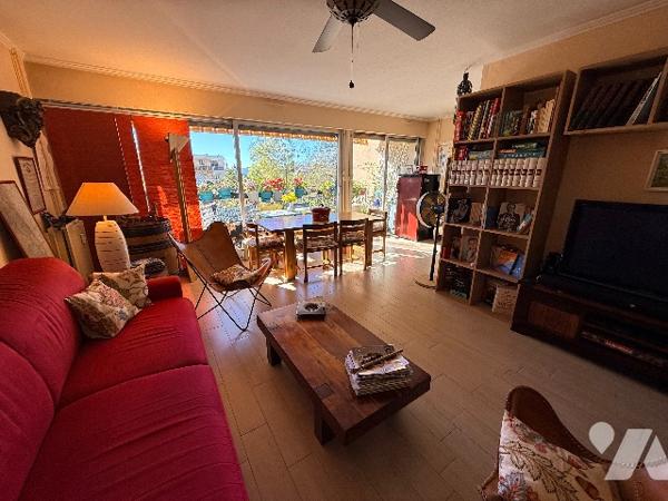 Idéal investissement Patrimoine, VENTE DE LA NUE PROPRIETE,
Un appartement de 3 pièces a Villeneuve.