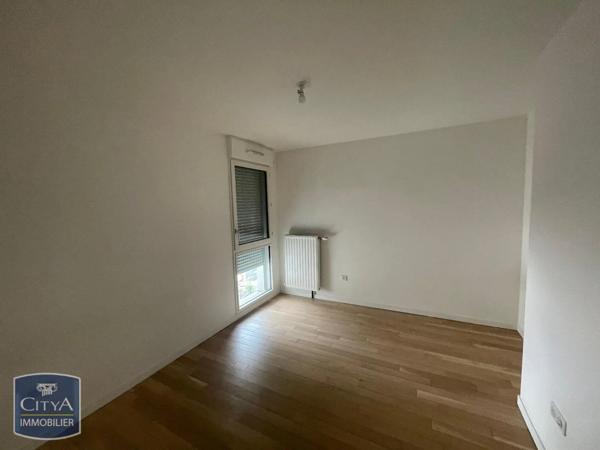 Appartement à louer 2 pièces 43.8m²