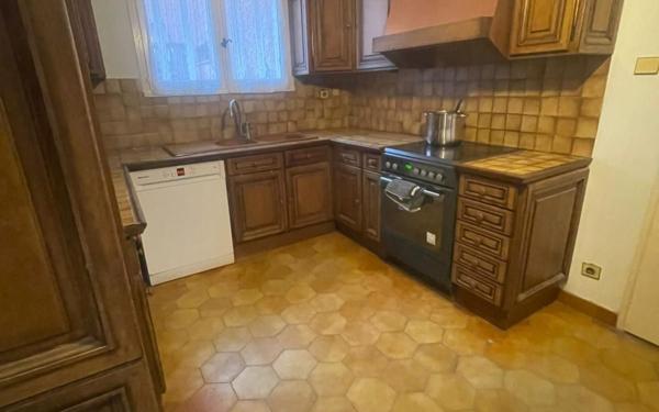 Maison à louer    4 pièces •  Istres