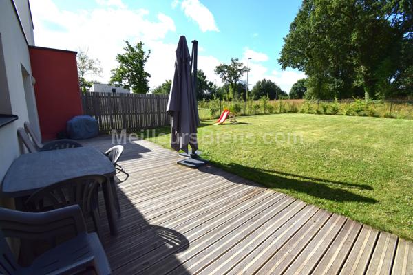 LAVAL - Pavillon Récent 3 chambres et jardin de 396m2