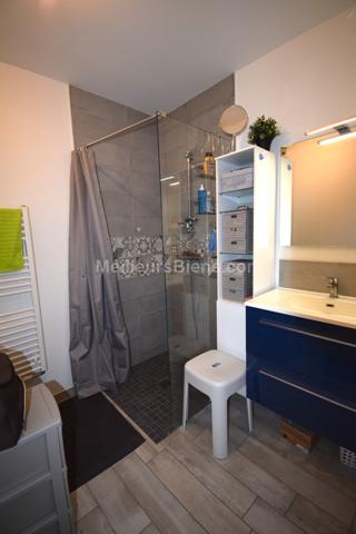 LAVAL - Pavillon Récent 3 chambres et jardin de 396m2