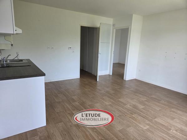 ST HERBLAIN POLYCLINIQUE : T2 de 2015 de 40 m², posez vos valises (parking sécurisé, ascenseur et terrasse) !
