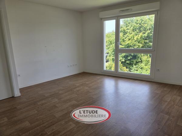 ST HERBLAIN POLYCLINIQUE : T2 de 2015 de 40 m², posez vos valises (parking sécurisé, ascenseur et terrasse) !