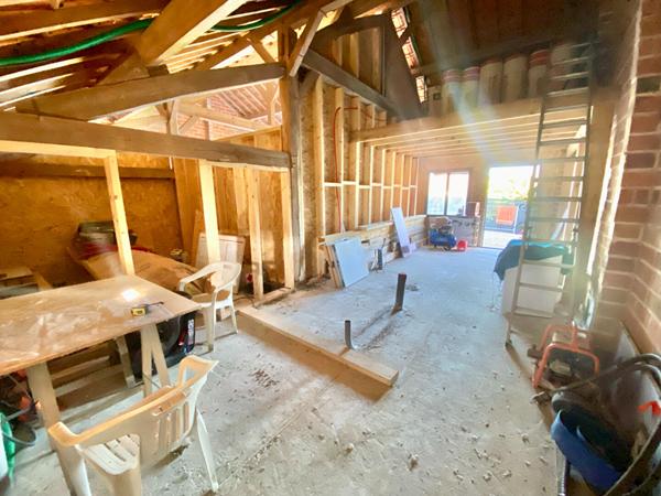 Grange Ancienne à Marcilly-en-Villette !