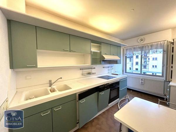 Appartement à louer 4 pièces 112.49m²