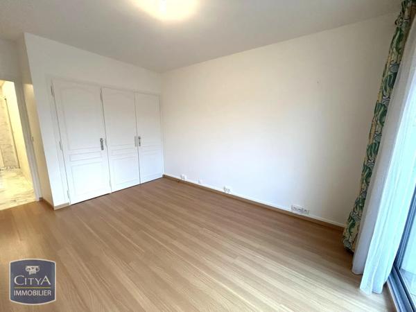 Appartement à louer 4 pièces 112.49m²