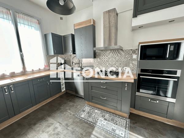 Location Appartement meublé 3 pièces 78.97 m² - 53 AVENUE ALBERT DE MUN Saint-nazaire 44600