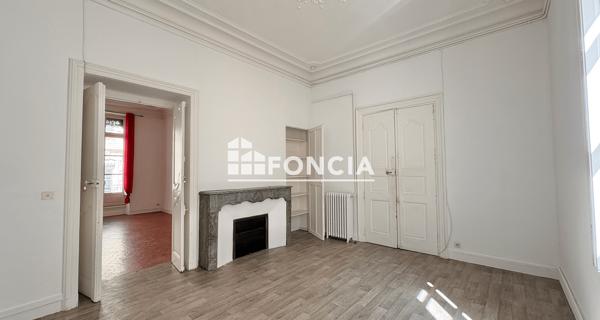 À vendre Appartement 4 pièces 141 m² - Nîmes 30000