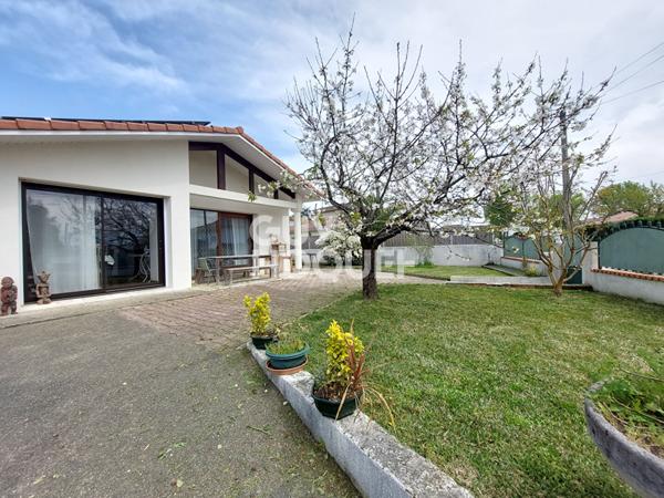 Maison plain-pied, commerces à pied Saint Paul Les Dax 4 pièces