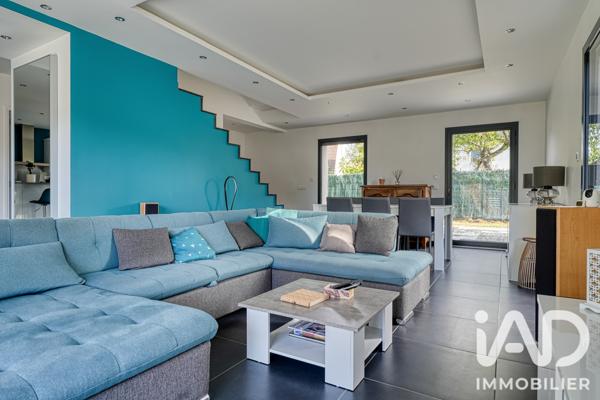Maison à vendre 8 pièces 175 m² Montsoult