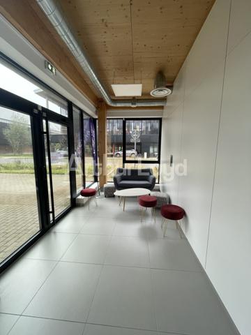 Bureaux à louer Villeneuve d'Ascq grandes surfaces terrasses et parkings