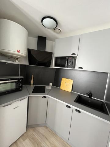 AURILLAC (15) Studio déja loué avec bon rapport locatif