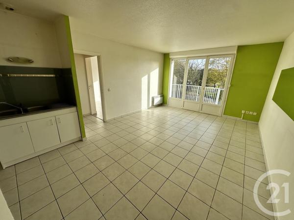 Appartement F2 à vendre  2 pièces - 38,67 m 2   LA ROCHELLE  - 17