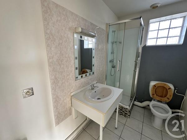 Appartement F2 à vendre  2 pièces - 38,67 m 2   LA ROCHELLE  - 17