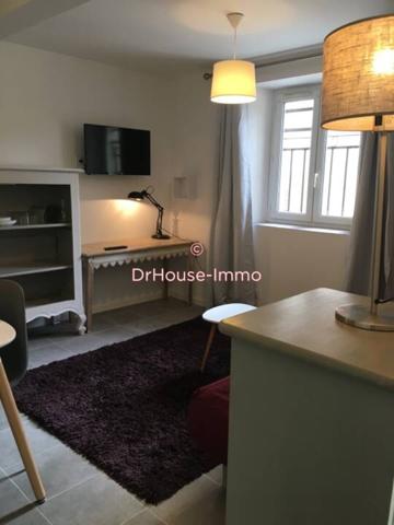 Immeuble à vendre 6 pièces de 150 m²