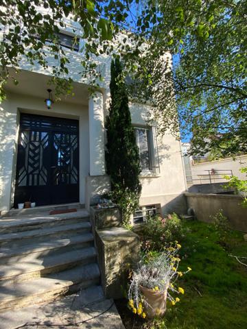 MAGNIFIQUE MAISON ART DECO