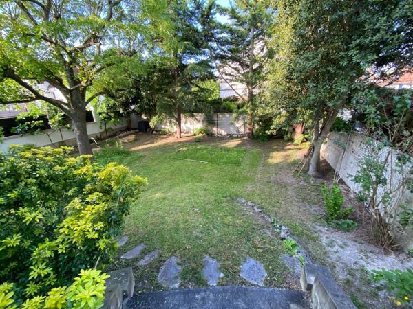 MAGNIFIQUE MAISON ART DECO