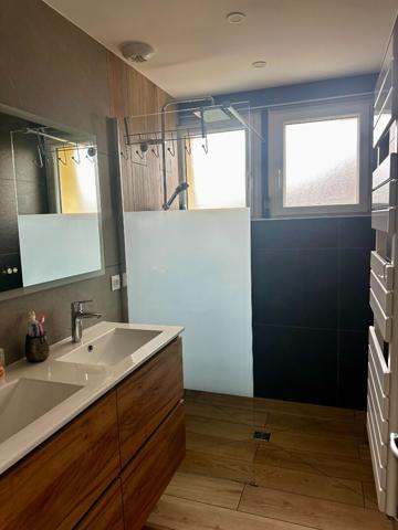 A vendre - Charmes - Maison individuelle de 90 m2 - 3 chambres