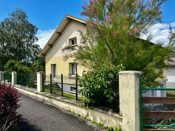 A vendre - Charmes - Maison individuelle de 90 m2 - 3 chambres