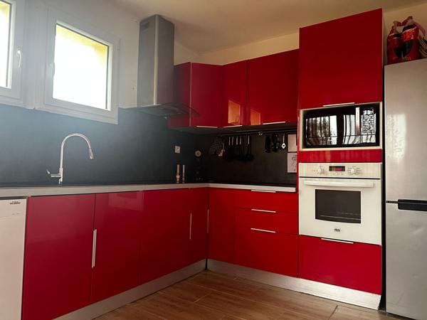A vendre - Charmes - Maison individuelle de 90 m2 - 3 chambres