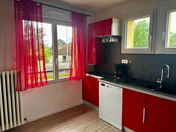 A vendre - Charmes - Maison individuelle de 90 m2 - 3 chambres