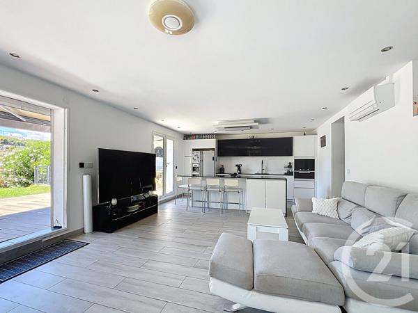 Maison à vendre  8 pièces - 247,44 m2 VALLAURIS - 06