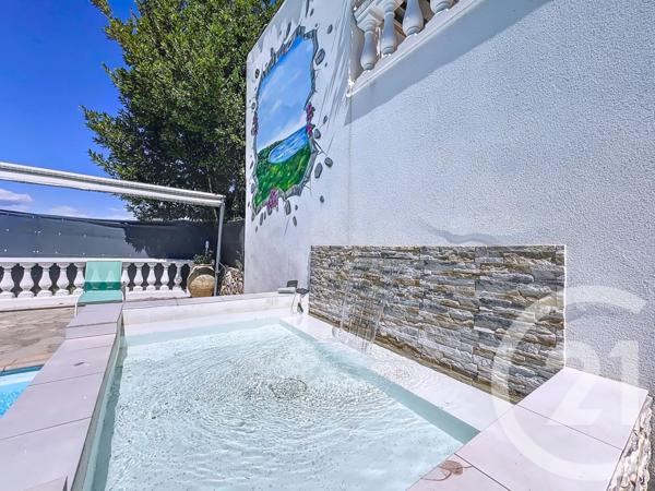 Maison à vendre  8 pièces - 247,44 m2 VALLAURIS - 06