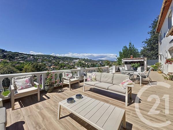 Maison à vendre  8 pièces - 247,44 m2 VALLAURIS - 06