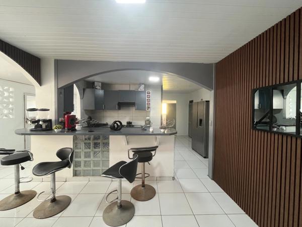 Immeuble à vendre KOUROU (973)