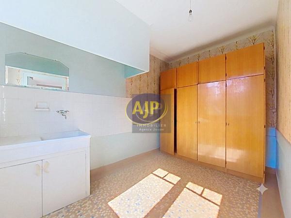 Maison à vendre Nantes - 8 pièces, 217m² avec 6 chambre(s) à 850 500€ - AJP Immobilier Nantes Jouzel