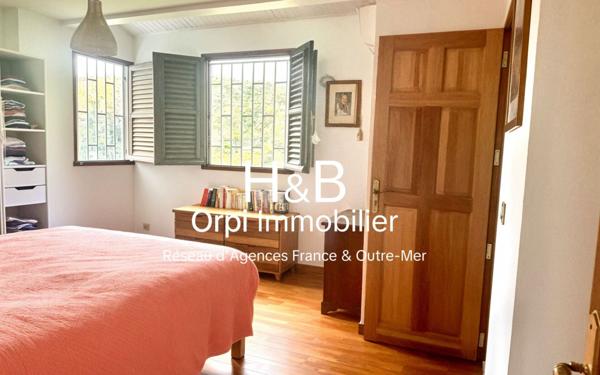 Appartement à vendre    5 pièces • 177 m2 Schoelcher