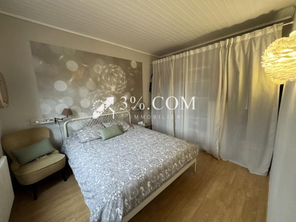 Maison 4 pièce(s) 2 chambre(s) 92 m²