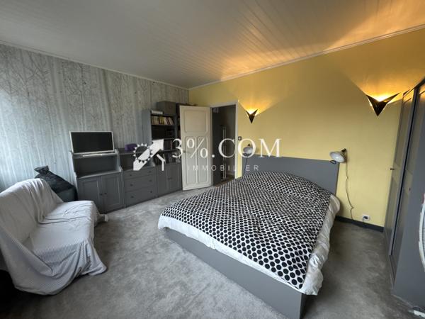 Maison 4 pièce(s) 2 chambre(s) 92 m²