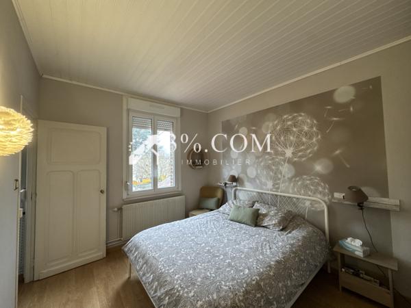 Maison 4 pièce(s) 2 chambre(s) 92 m²