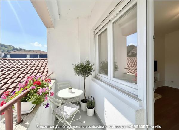 HAYANGE quartier Mairie - T5 moderne rénové de 108 m² avec ascenseur