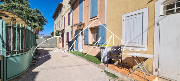 La Fare-les-Oliviers - centre du village - Maison de village 3 chambres de 90m² + garage