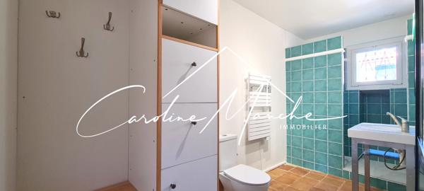 La Fare-les-Oliviers - centre du village - Maison de village 3 chambres de 90m² + garage