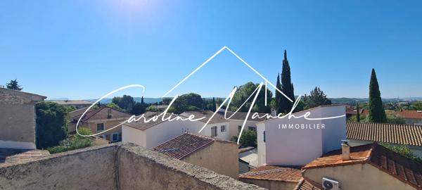 La Fare-les-Oliviers - centre du village - Maison de village 3 chambres de 90m² + garage