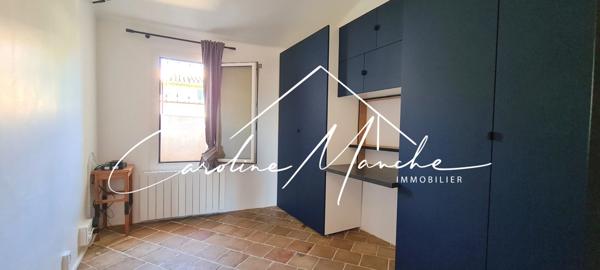 La Fare-les-Oliviers - centre du village - Maison de village 3 chambres de 90m² + garage