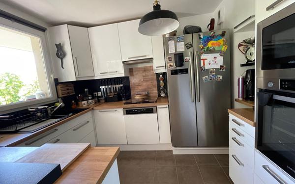 Appartement à vendre    3 pièces • 66,02 m2 Corbeil-Essonnes