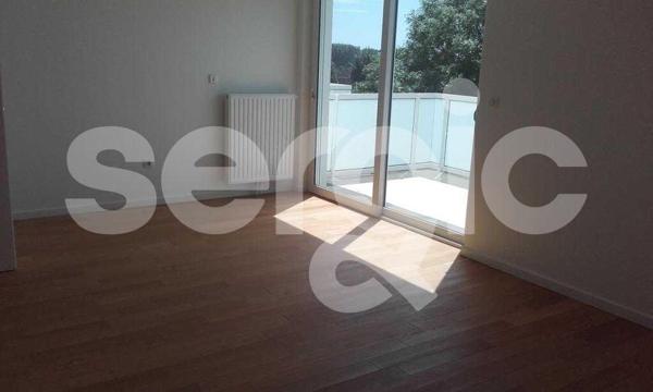 Location 4 Pieces 99 62223 Saint Nicolas 17 1705 02 0012