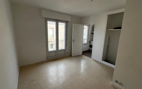 Appartement à vendre    1 pièce • 23,65 m2 Nogent-le-Rotrou