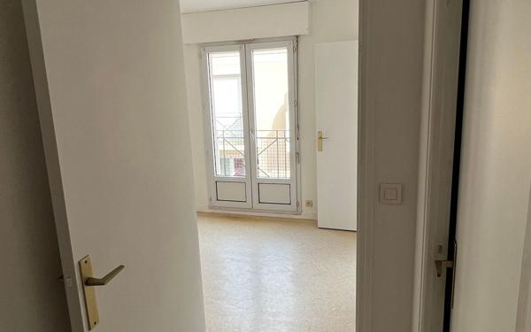 Appartement à vendre    1 pièce • 23,65 m2 Nogent-le-Rotrou