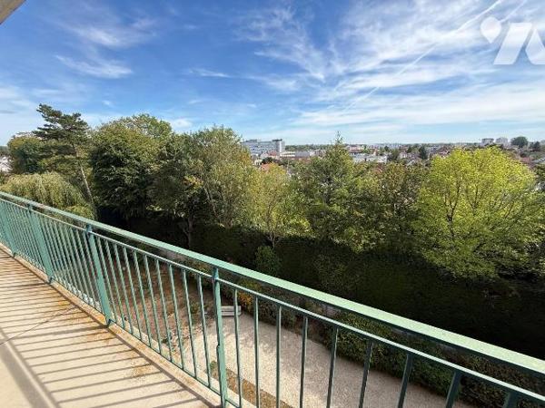INVESTISSEURS - Appartement T2 vendu loué à Troyes

À vendre à Troyes (10000), appartement de...