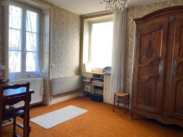 Maison à vendre à Paray-le-Monial en Saône-et-Loire (71600), ref : M-P-BA