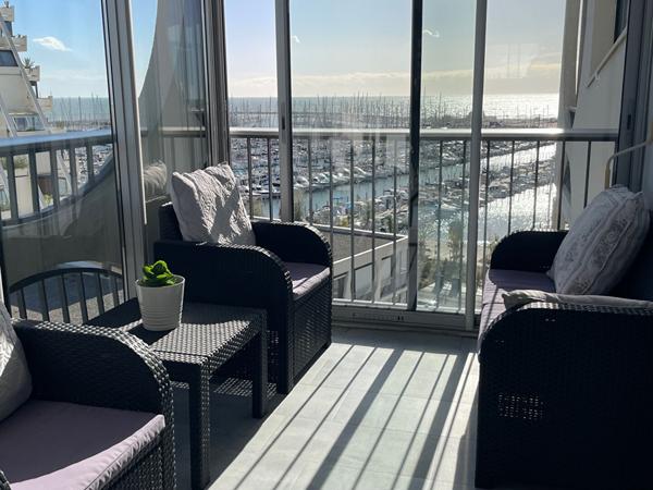 Appartement avec Parking - Vue Port et Mer