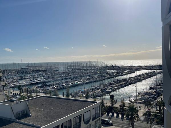 Appartement avec Parking - Vue Port et Mer