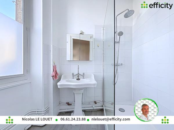 Maison
         9 pièces
        - 250 m² 380 000 € *