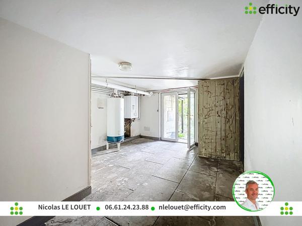 Maison
         9 pièces
        - 250 m² 380 000 € *