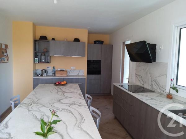 Maison à vendre  5 pièces - 152,62 m 2   VAYRAC  - 46